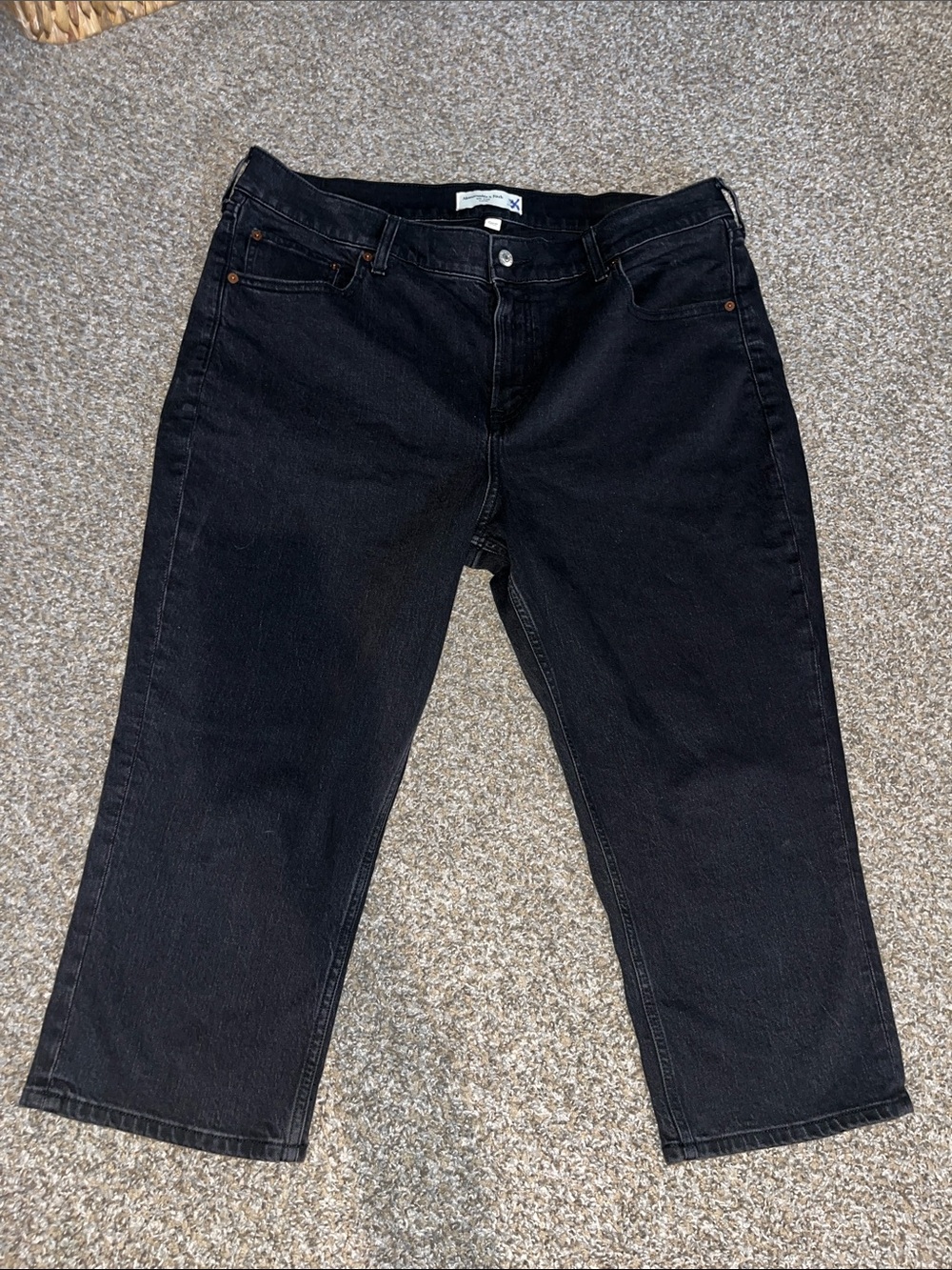 ABERCROMBIE & FITCH Curve Love Mid Rise Capri